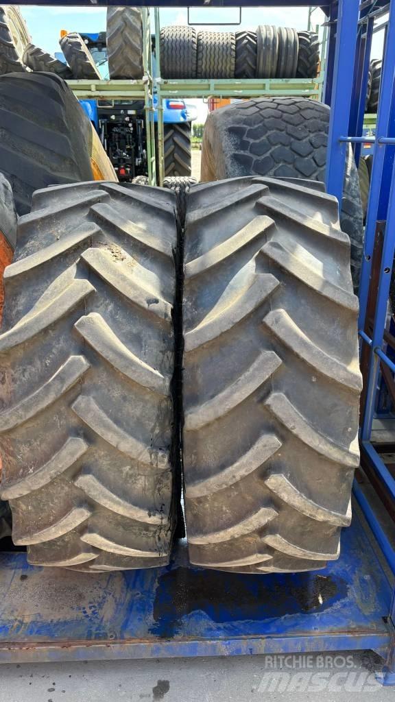 Mitas 440/65R28 Däck, hjul och fälgar