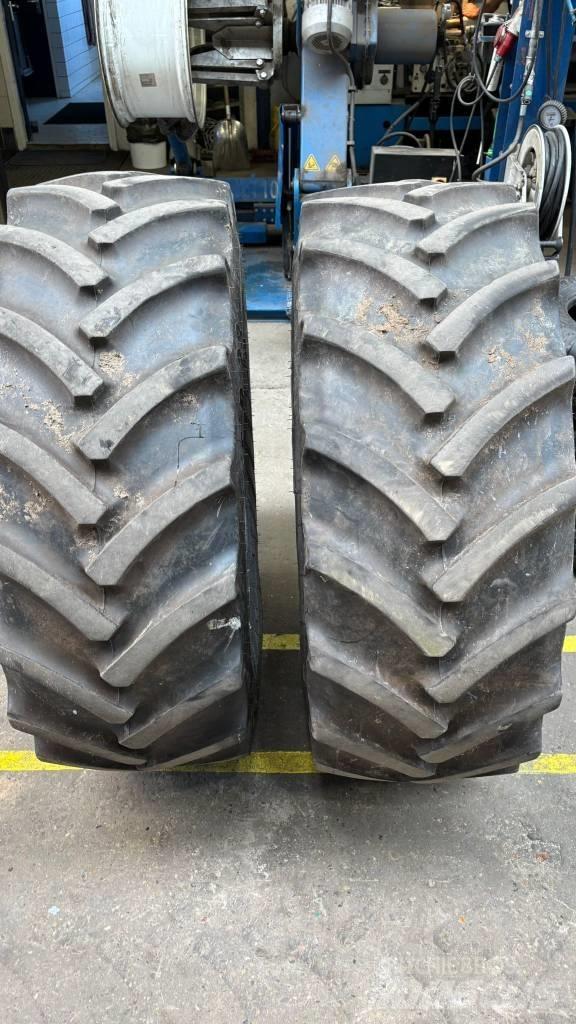 Mitas 440/65R28 Däck, hjul och fälgar