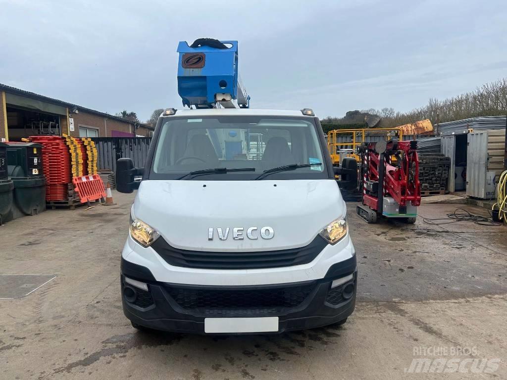 Socage 20D Bomliftar