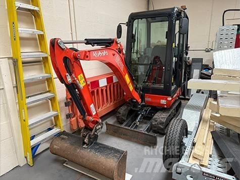 Kubota KX 015-4 Minigrävare < 7t