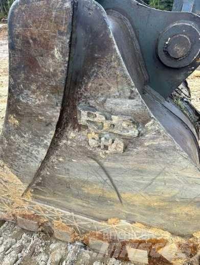Doosan DX 350 LC Bandgrävare