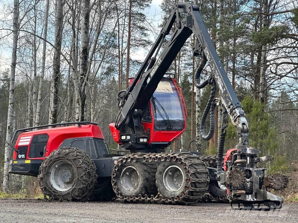 Komatsu 911 Skördare