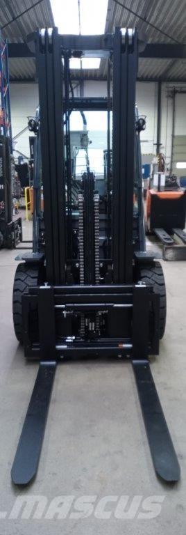 Toyota 52-8FDJF35 Dieselmotviktstruckar