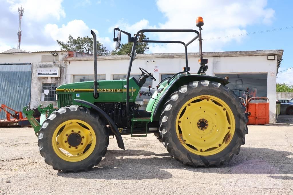 John Deere 5400 Traktorer