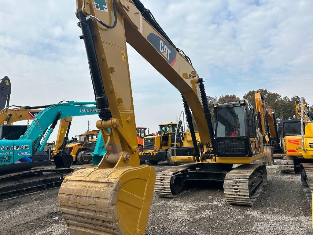 CAT 320 D2 Bandgrävare
