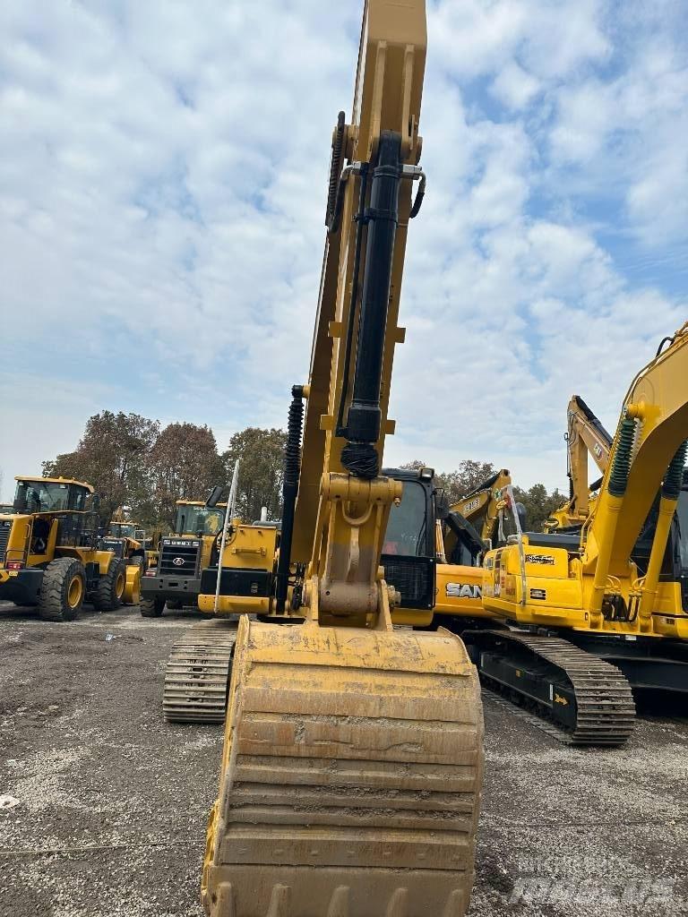CAT 320 D2 Bandgrävare