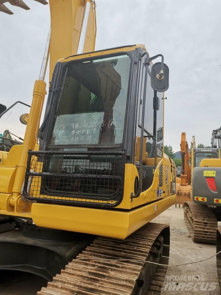 Komatsu PC 200 LC-8 Bandgrävare