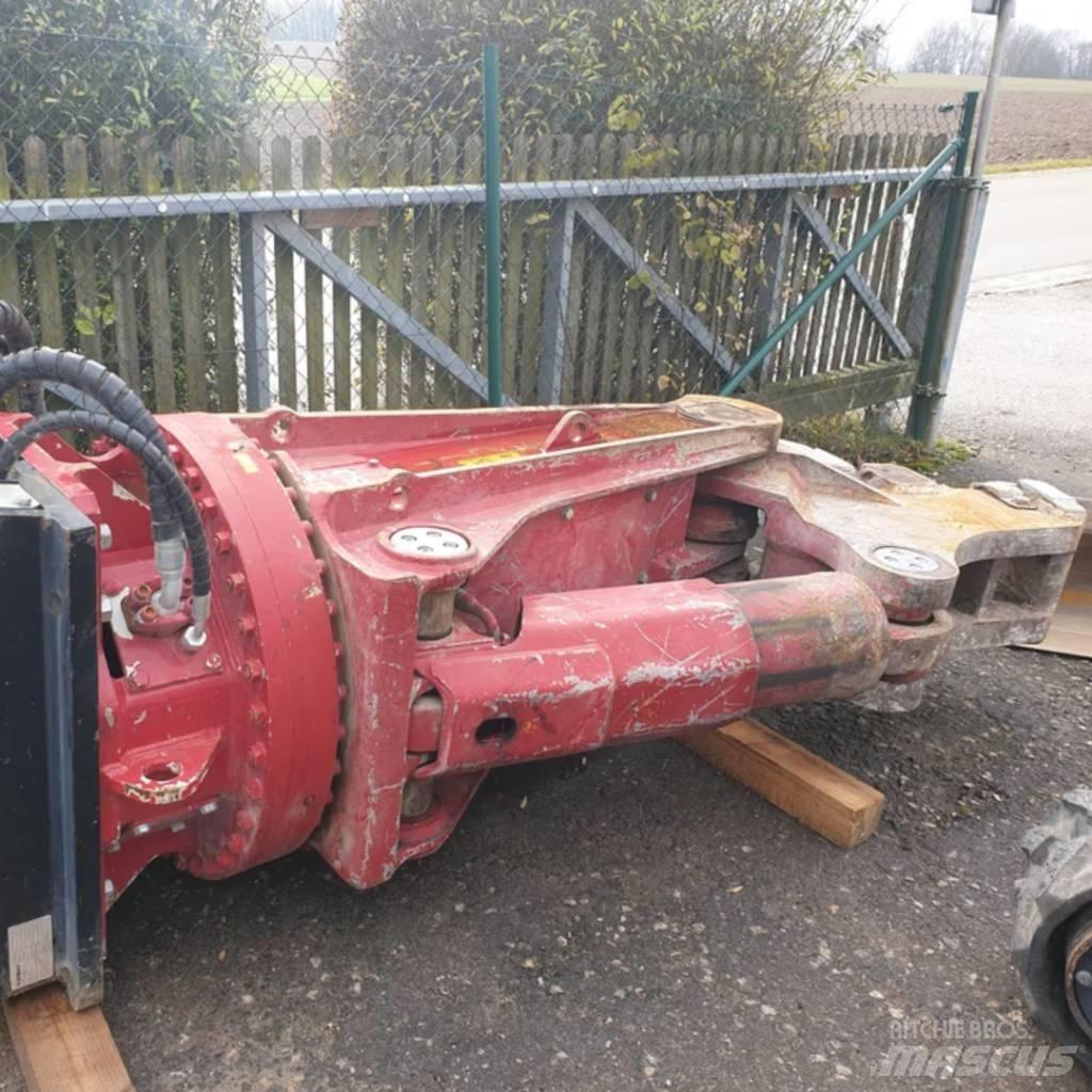  KONVERMA HCM 750C Asfaltsskärare