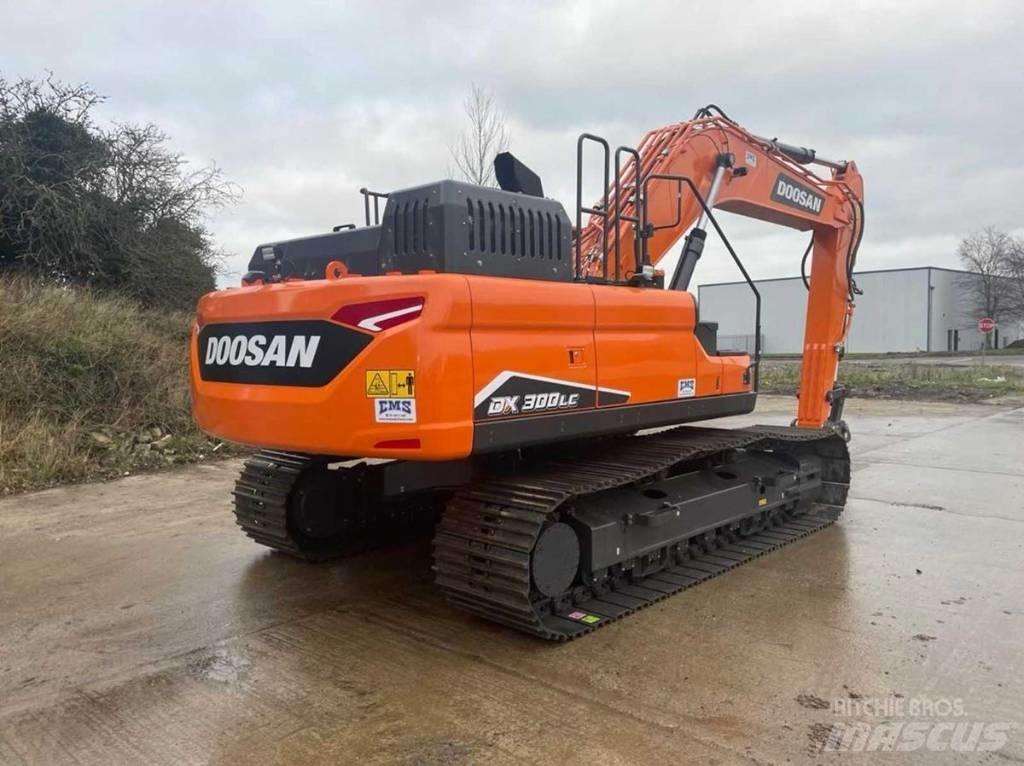 Doosan Dx300LC-7 Bandgrävare