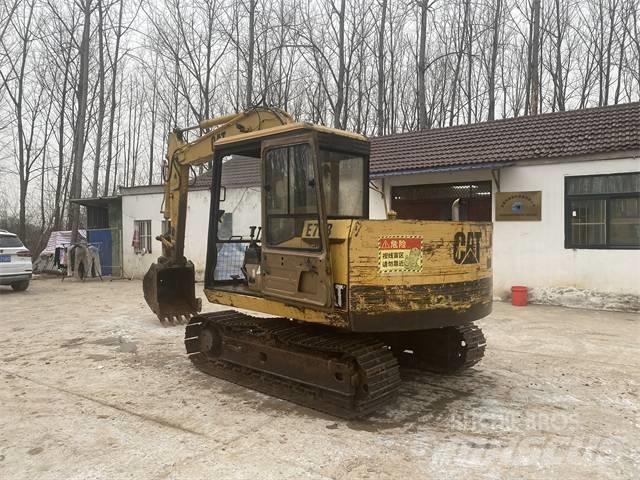 CAT E70B Bandgrävare