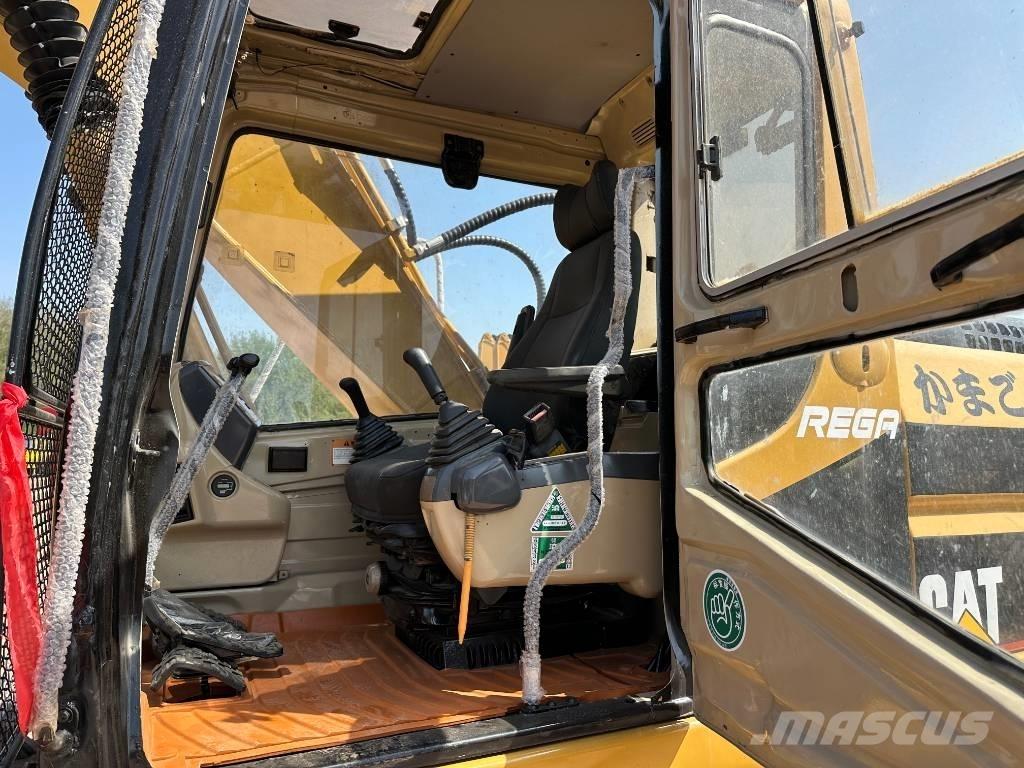 CAT 320BL Bandgrävare