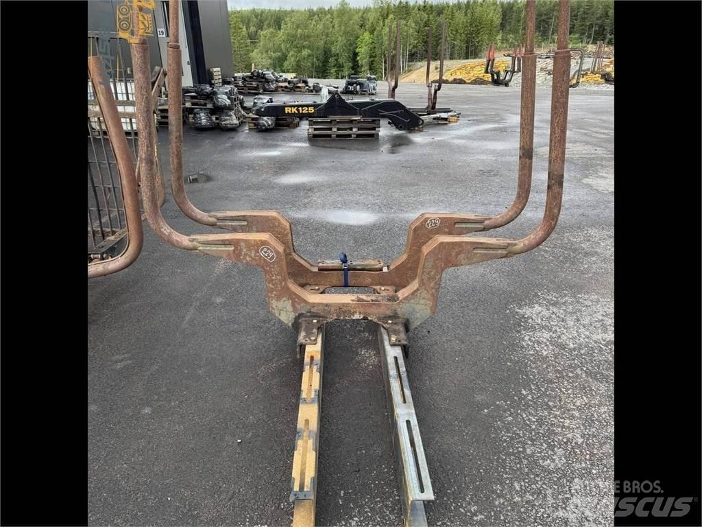 Bruun 7610 Redskap till skogsmaskiner