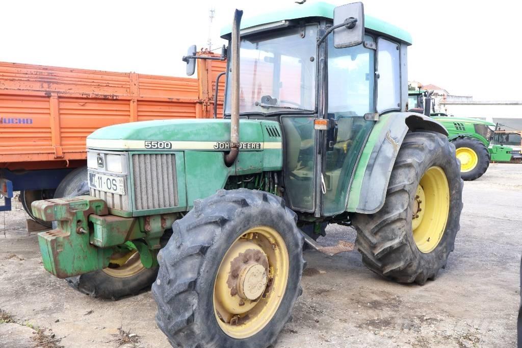 John Deere 5500 STD Traktorer