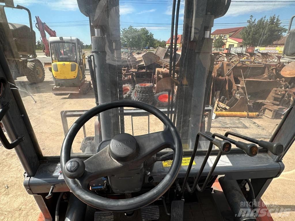 Heli CPQD50 Gasolmotviktstruckar