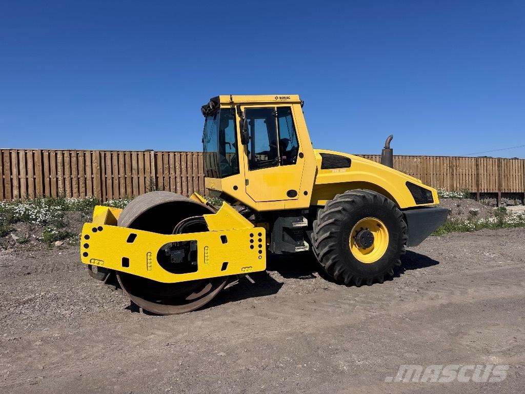 Bomag BW 213 D H-4 Envalsvältar