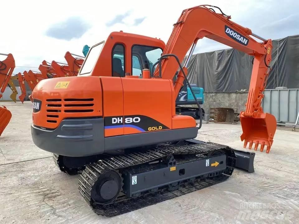Doosan DH80 Bandgrävare