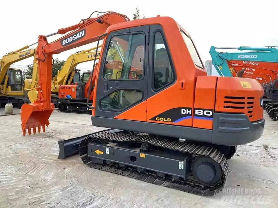 Doosan DH80 Bandgrävare