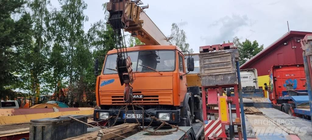 Kamaz 53215 Allterrängkranar