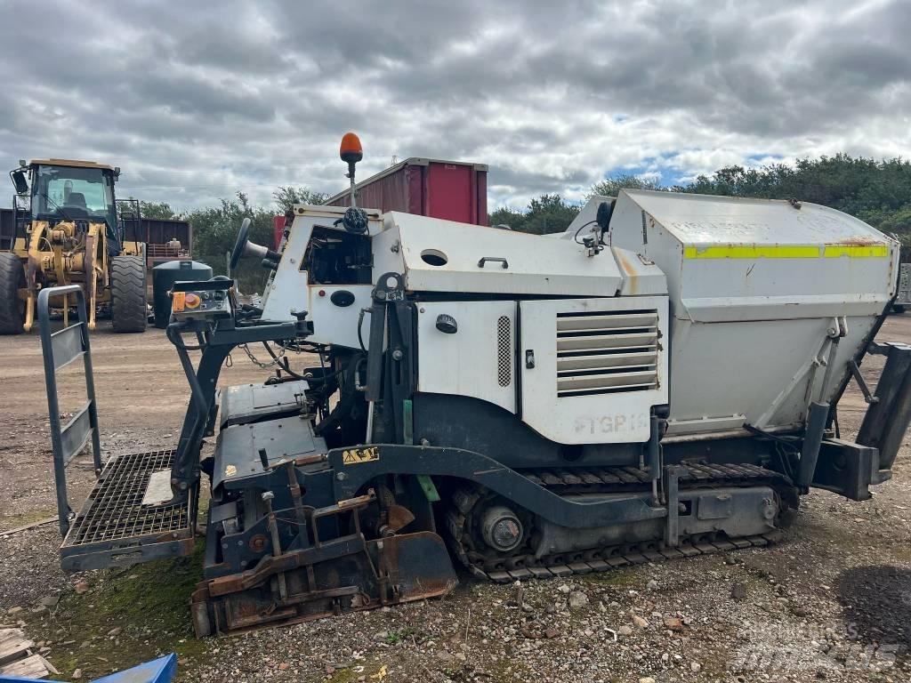 Bomag BF 223 C Asfaltsläggningsmaskiner