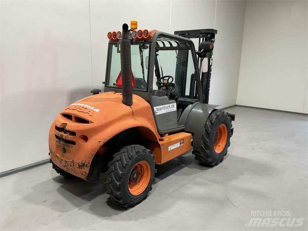 Ausa C250HX4 Terrängtruck