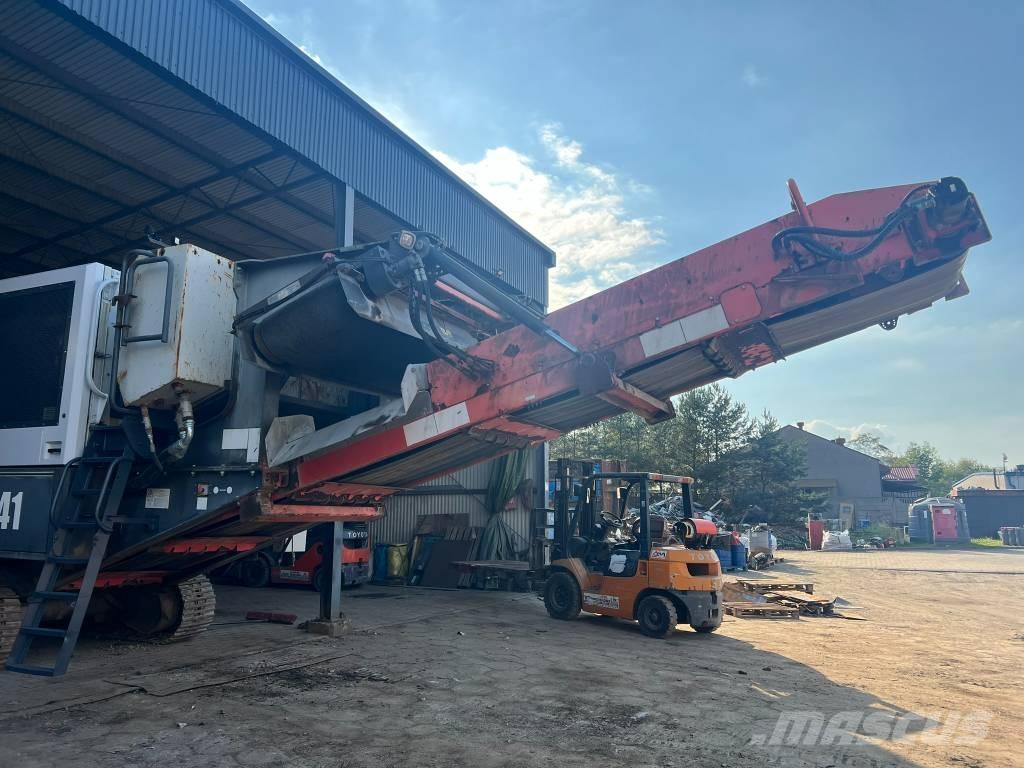 Sandvik QJ 241 Mobila krossar