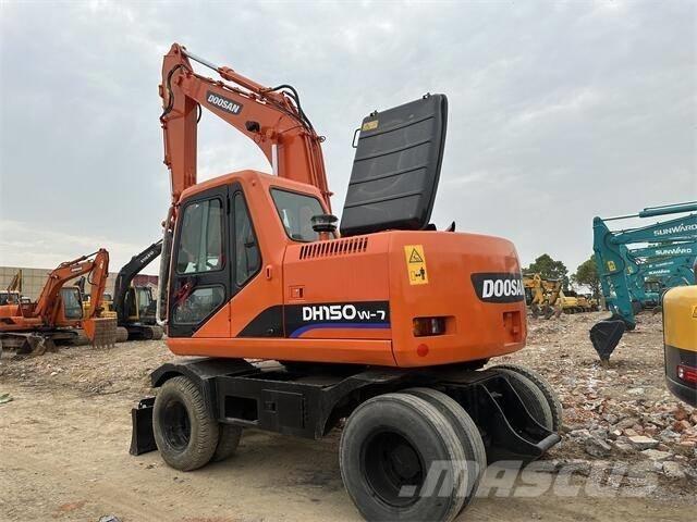 Doosan DH150W Hjulgrävare