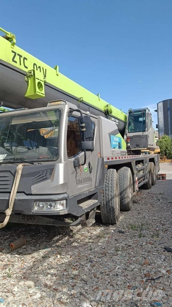 Zoomlion ZTC800 Allterrängkranar