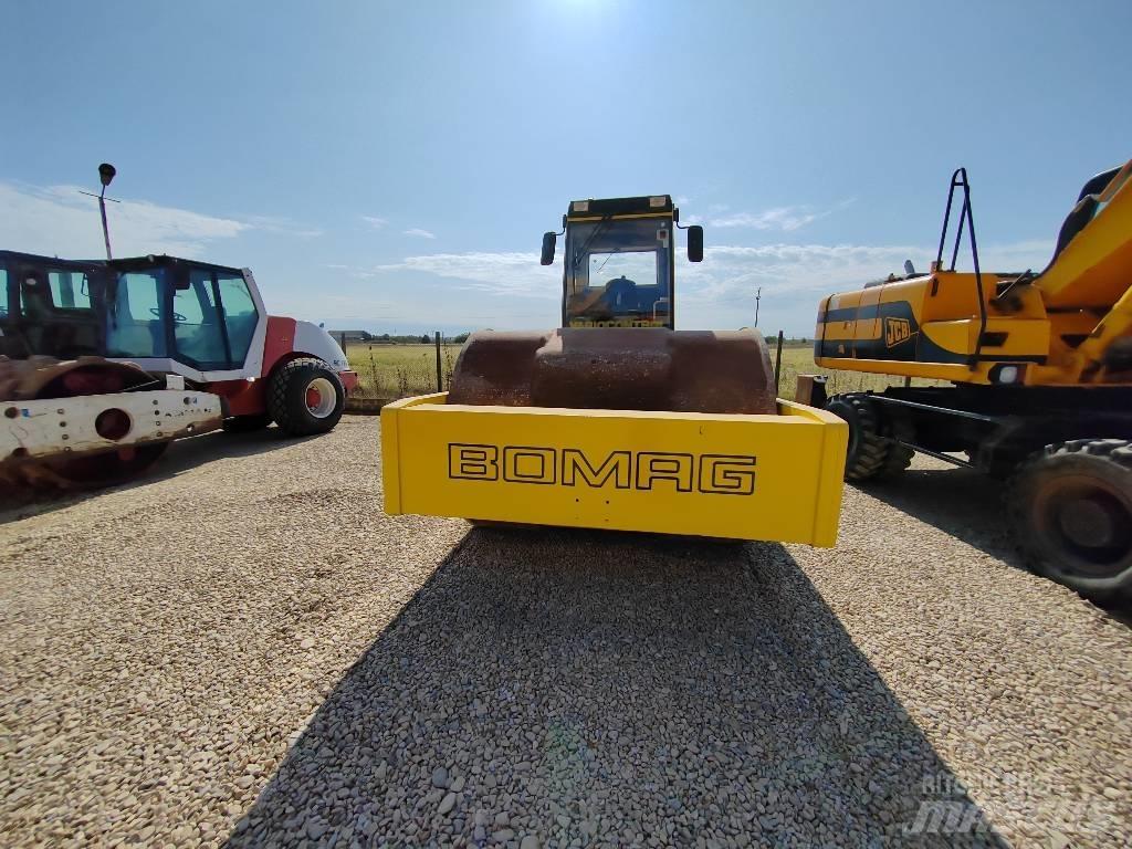 Bomag BW 225 D-3 Tvåvalsvältar