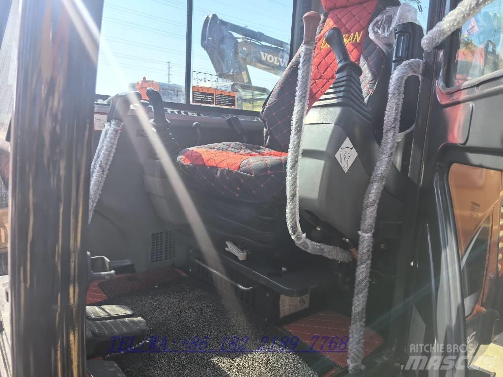 Doosan DX60 Bandgrävare