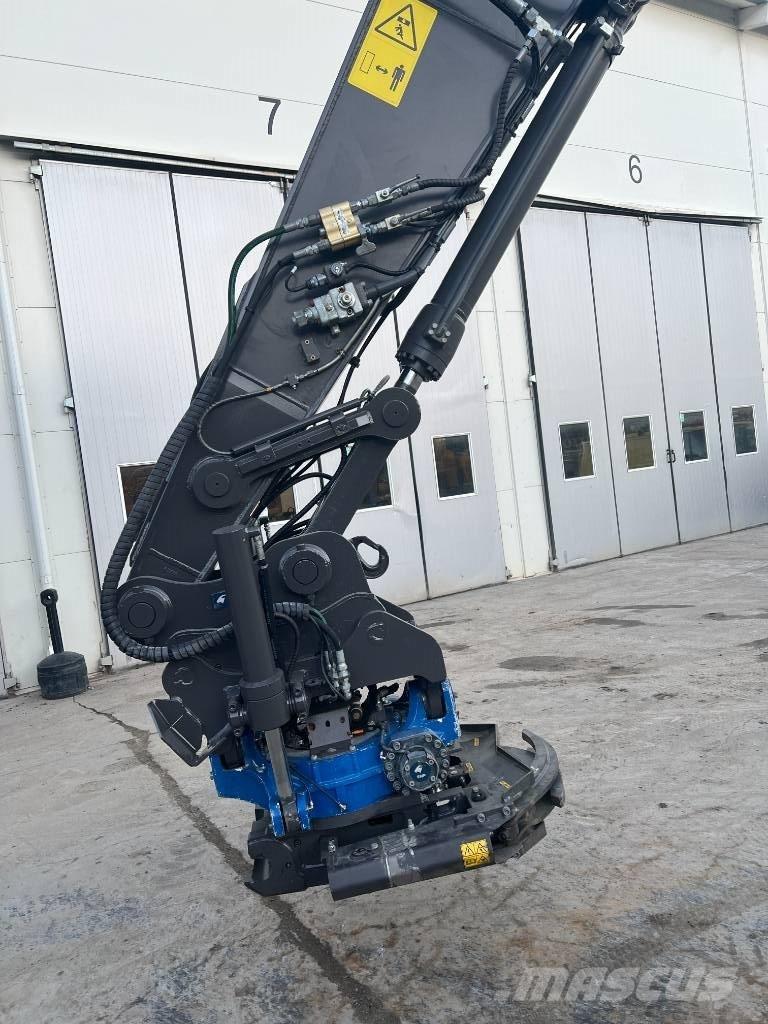 Volvo ECR 235 E Bandgrävare