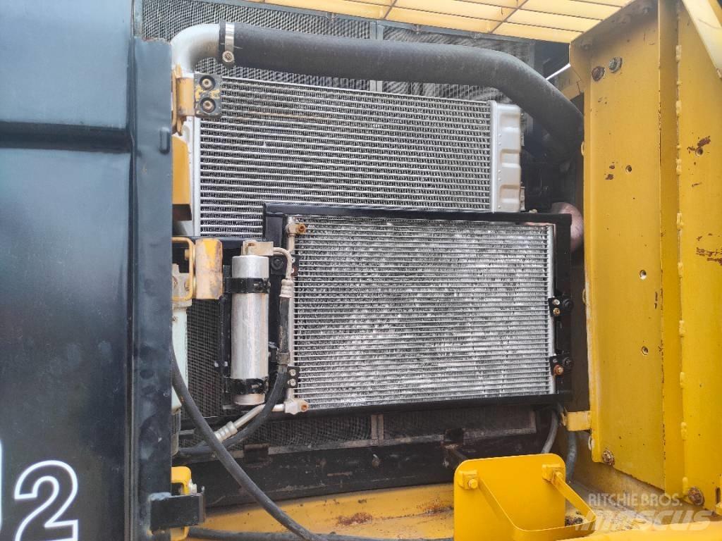 CAT 320 D Bandgrävare