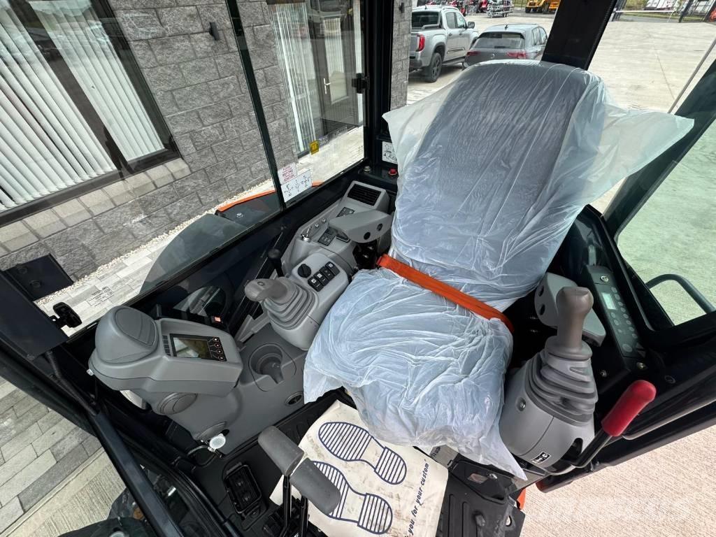 Hitachi ZX 33 U-6CLR Minigrävare < 7t