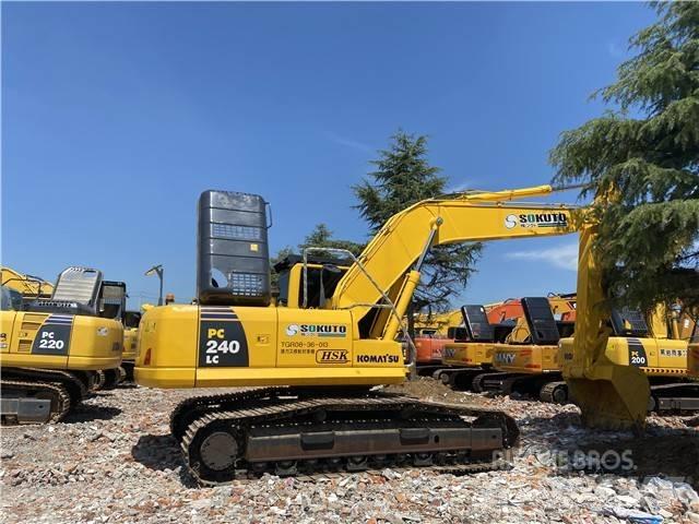 Komatsu PC240-8 Bandgrävare