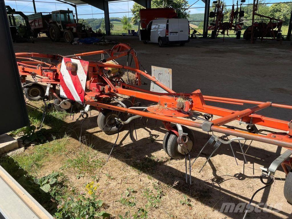 Fella TH 800 Vändare och luftare