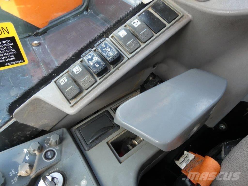 Hitachi 85 Zaxis USB Midigrävmaskiner 7t - 12t