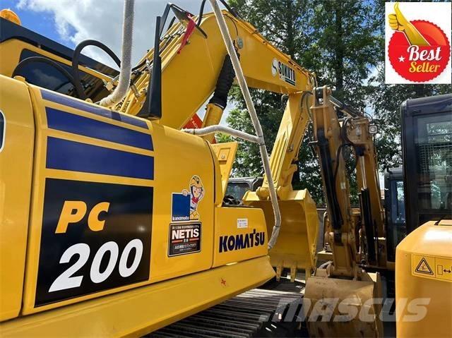 Komatsu PC 200-8 Bandgrävare