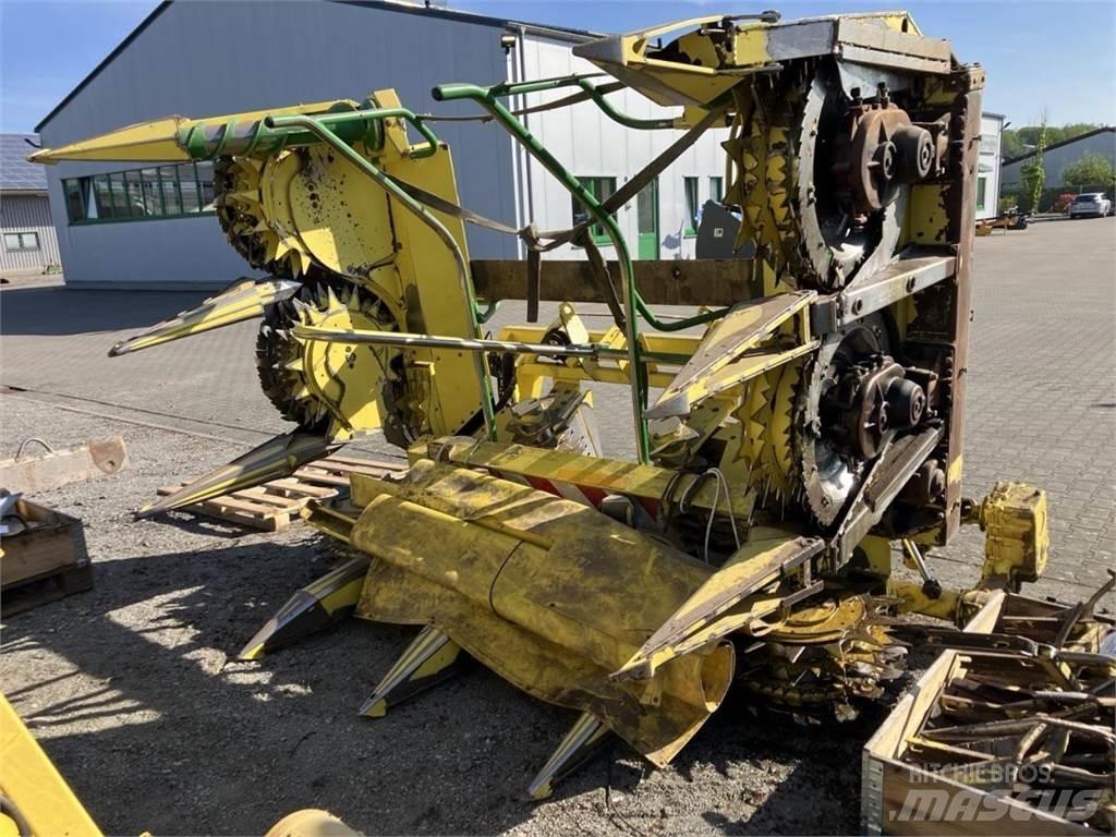 John Deere 7380 Självgående fälthackar