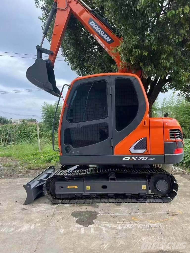 Doosan DX75 Minigrävare < 7t