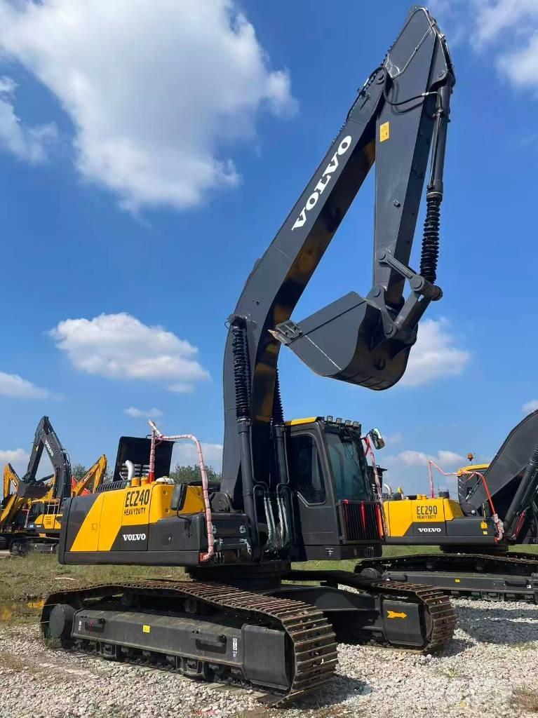 Volvo EC 240 Bandgrävare