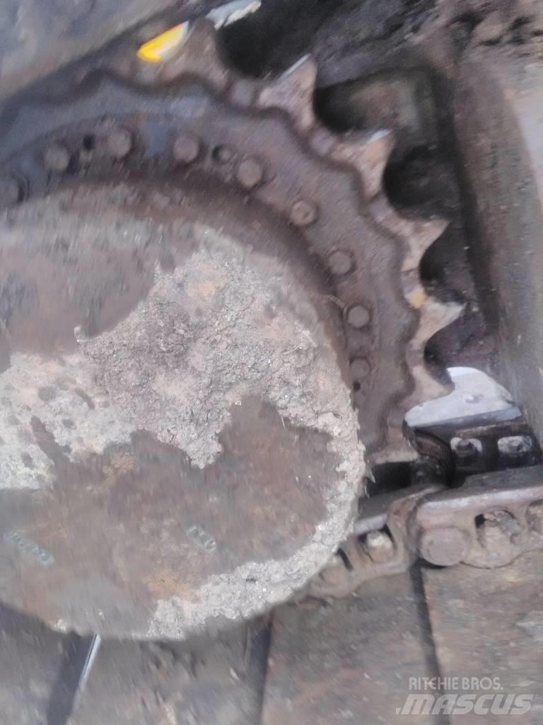 Volvo 210 C Bandgrävare