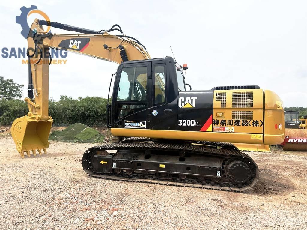 CAT 320 D 2 L Bandgrävare