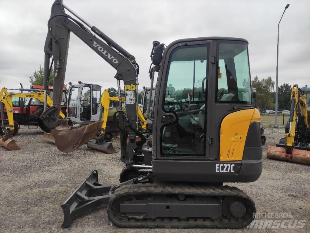 Volvo EC 27 C Minigrävare < 7t