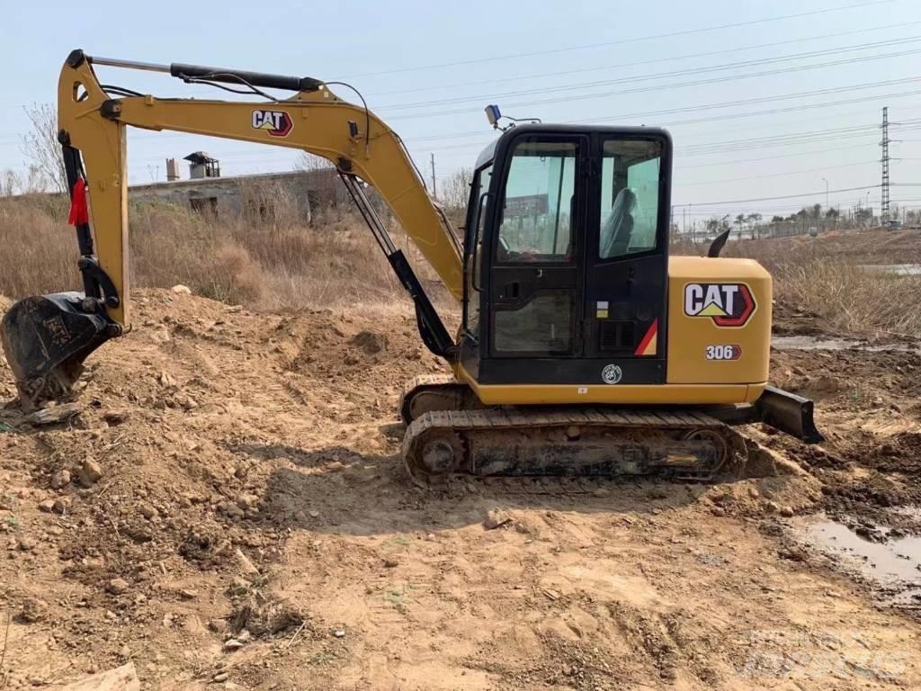 CAT 306 Minigrävare < 7t