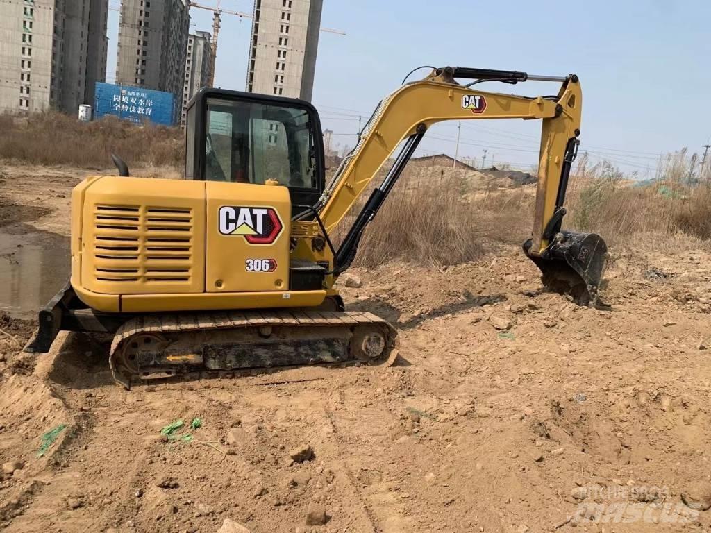 CAT 306 Minigrävare < 7t