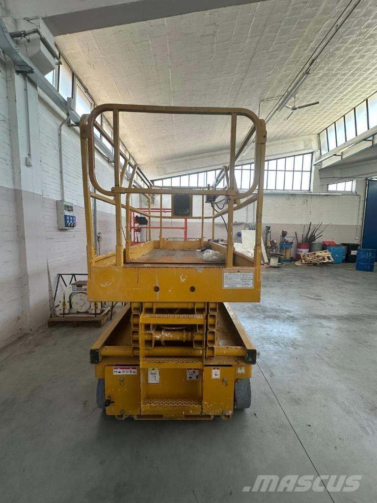 Haulotte Compact 10 Saxliftar