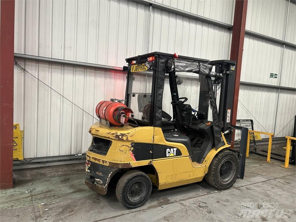 CAT GP35NT Gasolmotviktstruckar