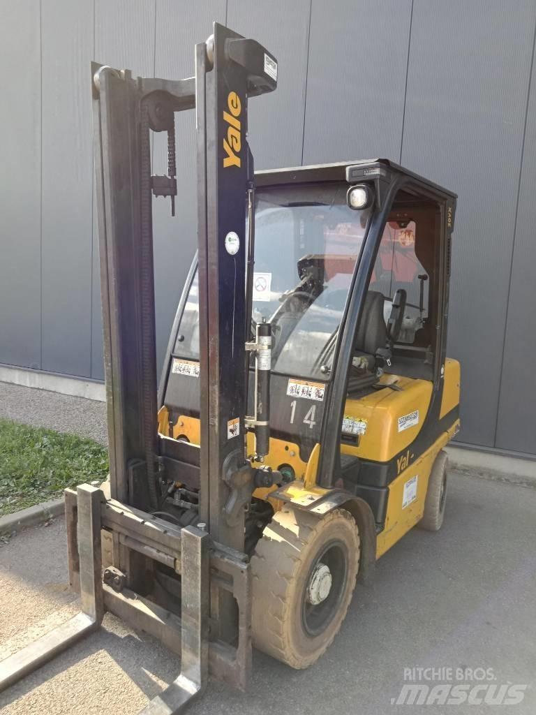 Yale GLP30 Gasolmotviktstruckar