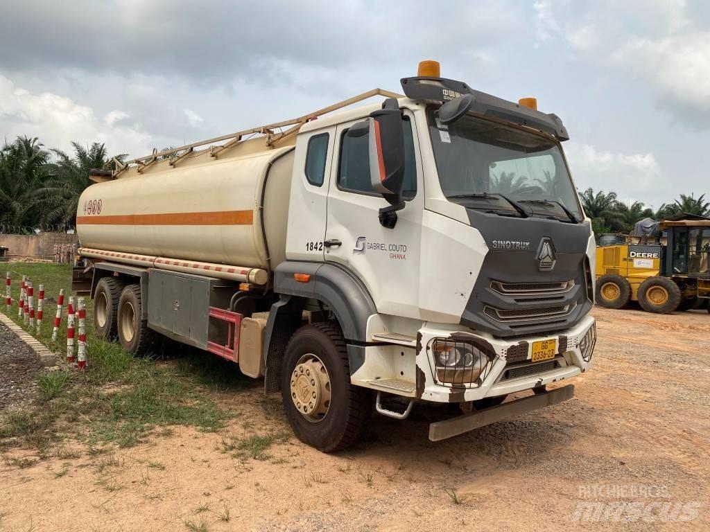  SINOTRUCK E7G340 Tankbilar