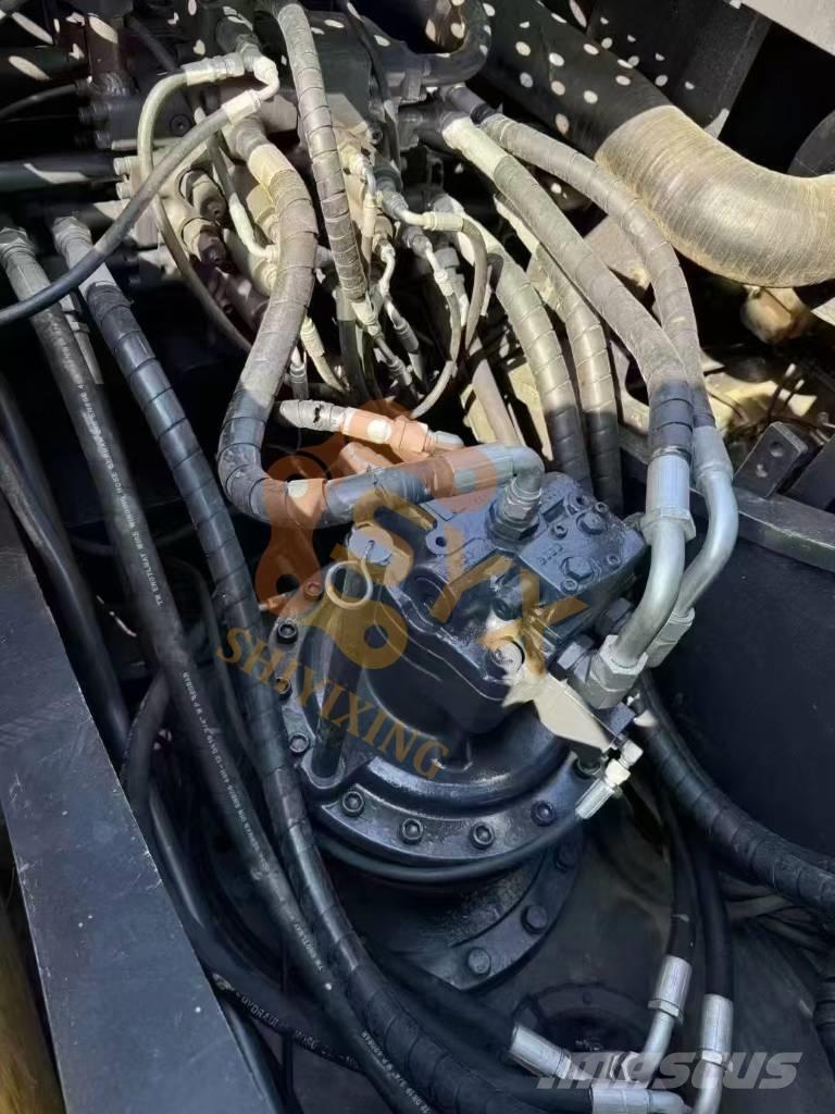 Volvo EC 240 D Bandgrävare