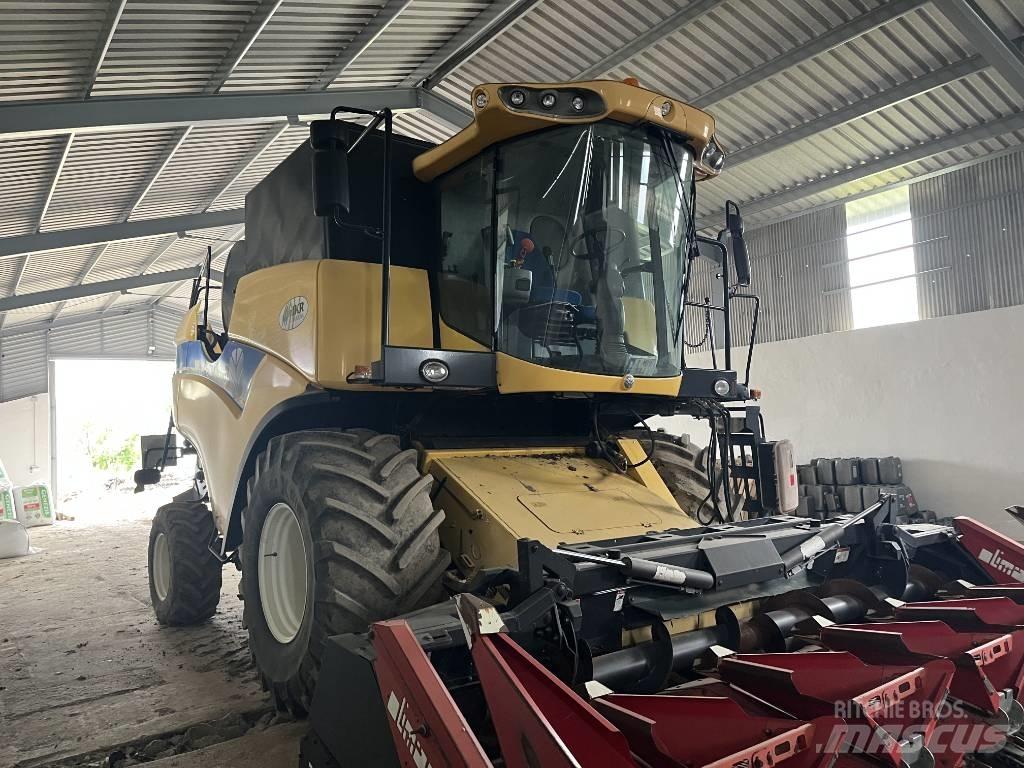 New Holland CX 6090 Skördetröskor